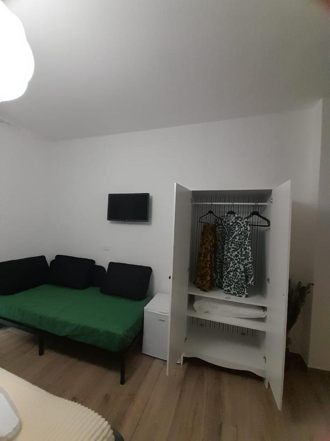 Ariel Rooms Соренто Екстериор снимка